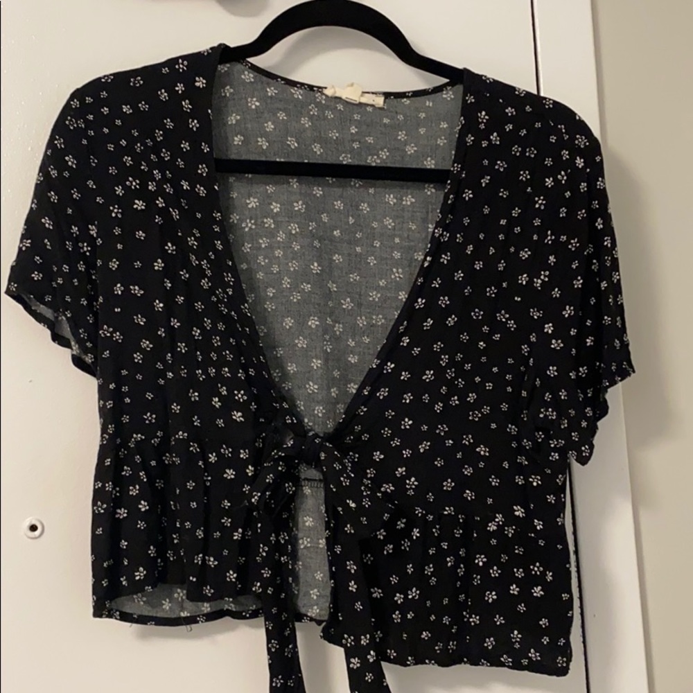 LA Hearts Flower Crop Top 🌸